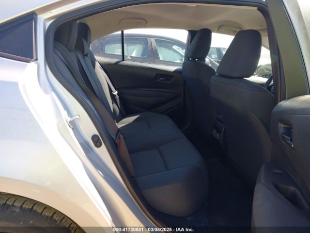 5YFB4MDE7PP013533 Toyota COROLLA LE