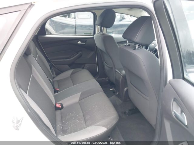 1FADP3K29EL185755 Ford FOCUS SE