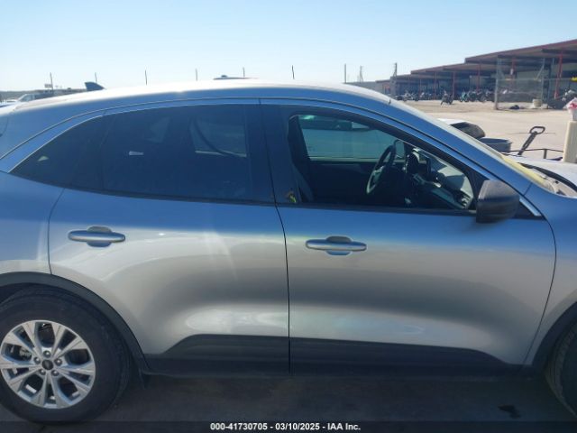 1FMCU0GN9PUB35527 Ford Escape Active