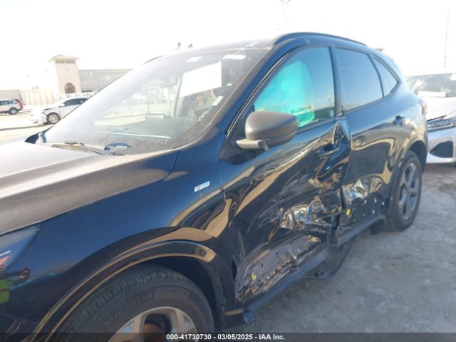 1FMCU9MNXRUA26666 Ford Escape St-line