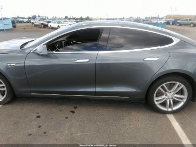 5YJSA1S10EFP32851 Tesla MODEL S
