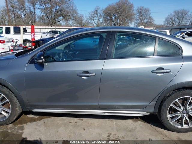 YV440MUM5J2006837 Volvo S60 Cross Country T5