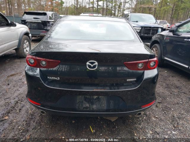 3MZBPAA71NM307765 Mazda Mazda3 2.0