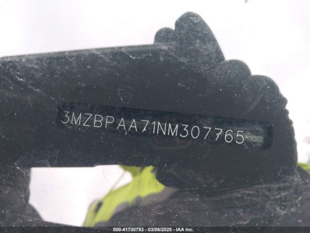 3MZBPAA71NM307765 Mazda Mazda3 2.0