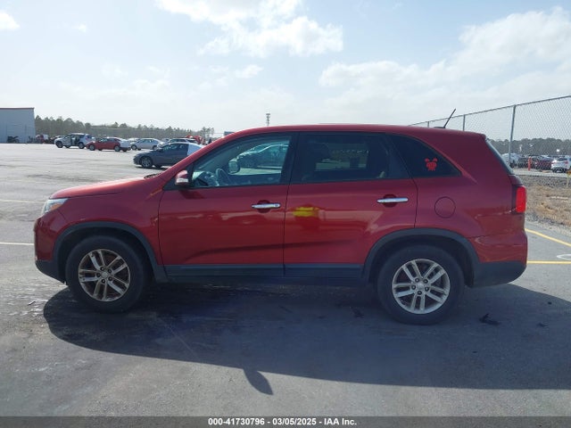 KIA SORENTO LX 2015 5XYKT3A63FG602267 Image 14