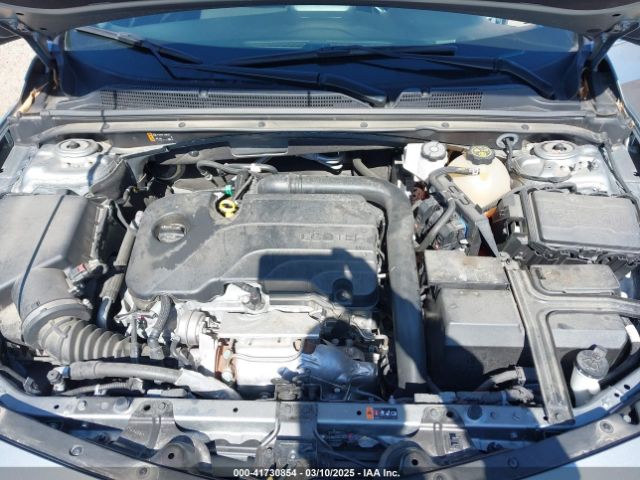 1G1ZD5ST4RF104705 Chevrolet Malibu Fwd 1lt