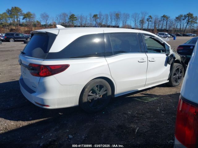 5FNRL6H78RB005741 Honda Odyssey Sport