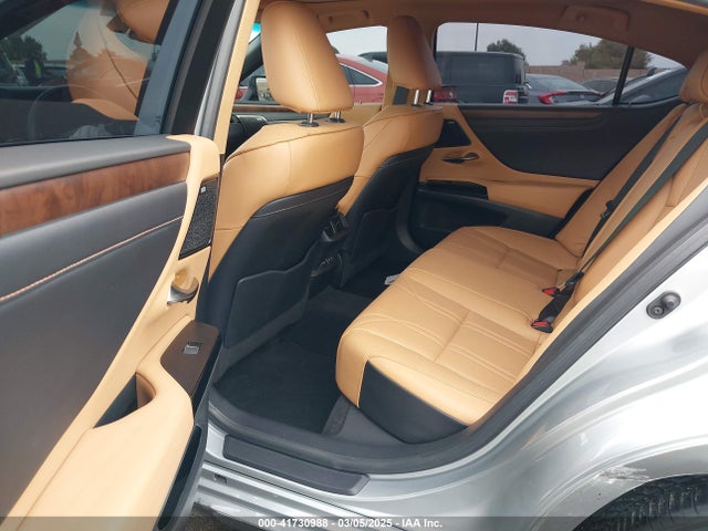58AEZ1B16NU138444 Lexus Es 350 Luxury
