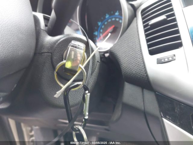 1G1PC5SBXF7100763 Chevrolet Cruze 1lt Auto