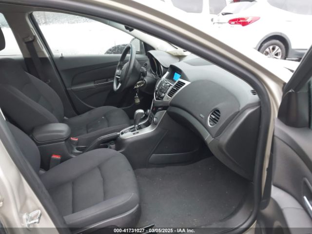 1G1PC5SBXF7100763 Chevrolet Cruze 1lt Auto