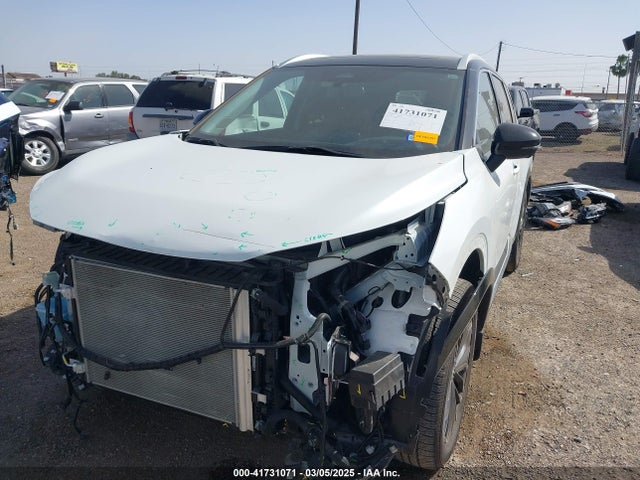 JN8BT3DC3RW071164 Nissan Rogue Platinum Fwd