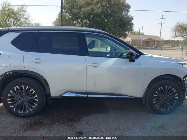JN8BT3DC3RW071164 Nissan Rogue Platinum Fwd