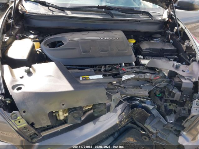 1C4PJLLXXJD606504 Jeep Cherokee Latitude Plus Fwd