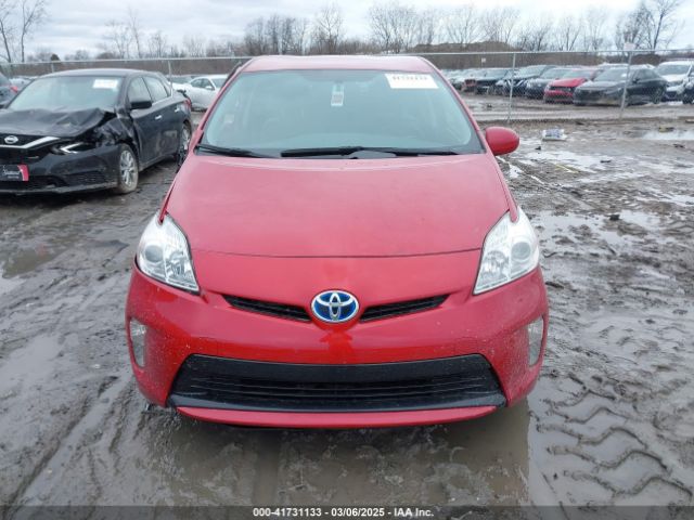 JTDKN3DUXF0432788 Toyota Prius Three