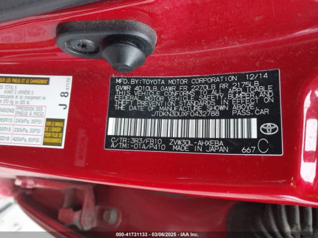 JTDKN3DUXF0432788 Toyota Prius Three