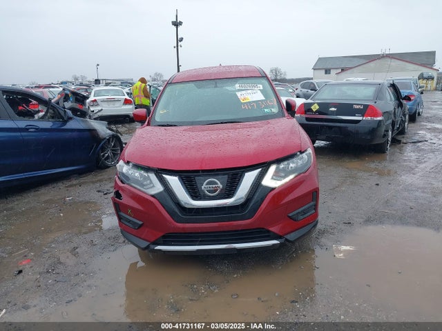 JN8AT2MV6HW276211 Nissan ROGUE S