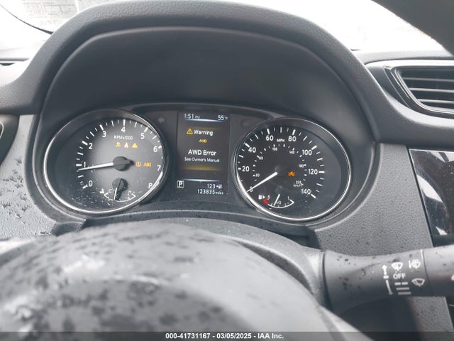 JN8AT2MV6HW276211 Nissan ROGUE S