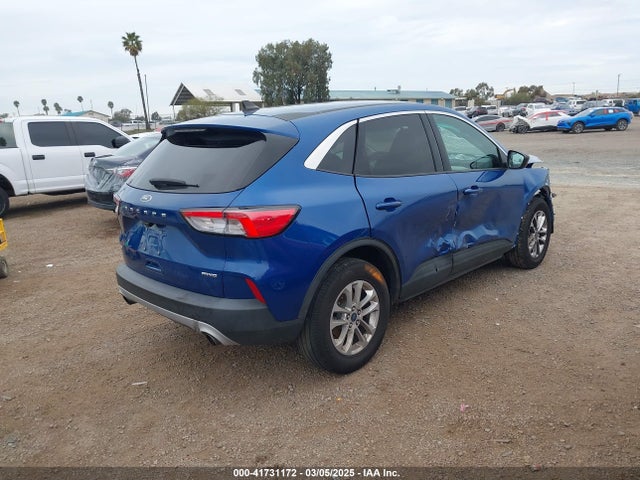 1FMCU9G69NUA71547 Ford ESCAPE SE