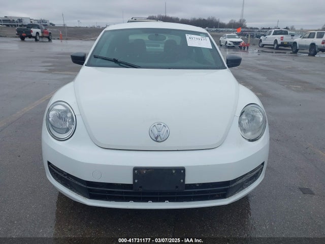 Volkswagen Beetle 1.8t Entry 2014 3VWF17AT9EM646177 Image 12
