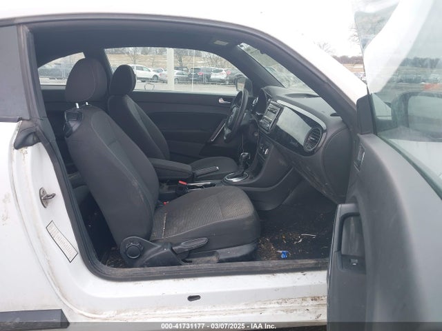 Volkswagen Beetle 1.8t Entry 2014 3VWF17AT9EM646177 Image 5