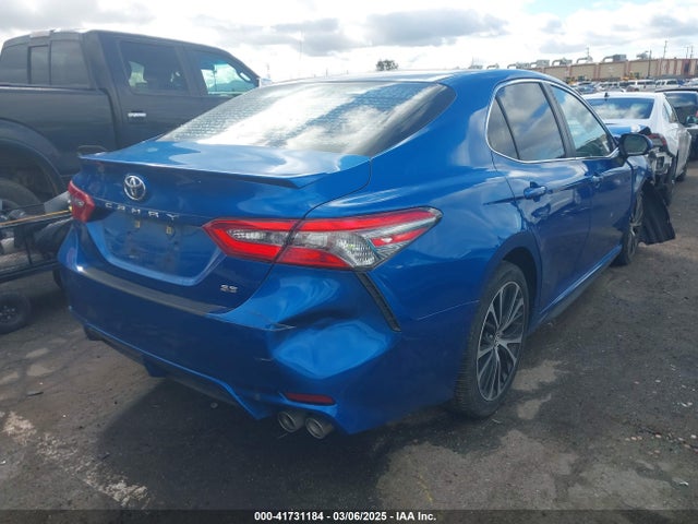 4T1B11HKXJU111484 Toyota CAMRY SE