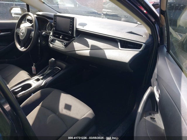 JTDEPRAE8LJ097723 Toyota COROLLA LE