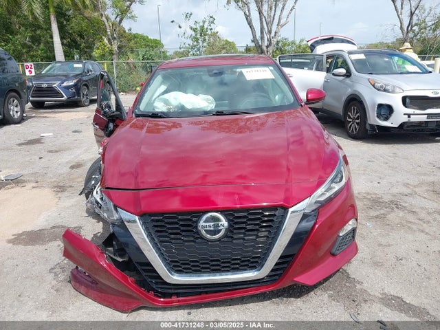 1N4BL4DV9MN370021 Nissan Altima Sv Fwd