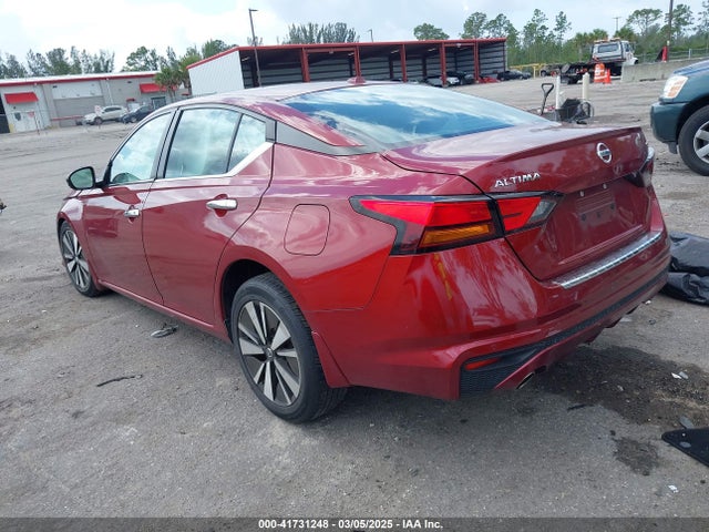 1N4BL4DV9MN370021 Nissan Altima Sv Fwd