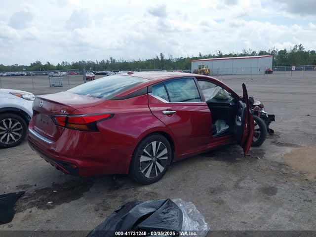 1N4BL4DV9MN370021 Nissan Altima Sv Fwd