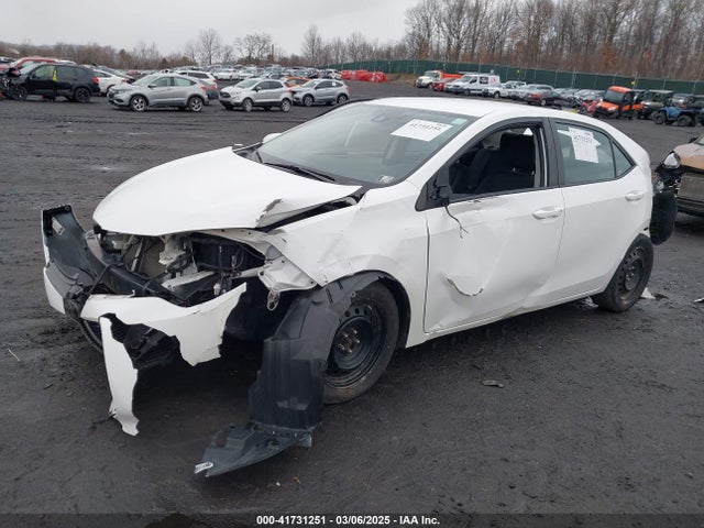 2T1BURHE3KC204852 Toyota COROLLA LE