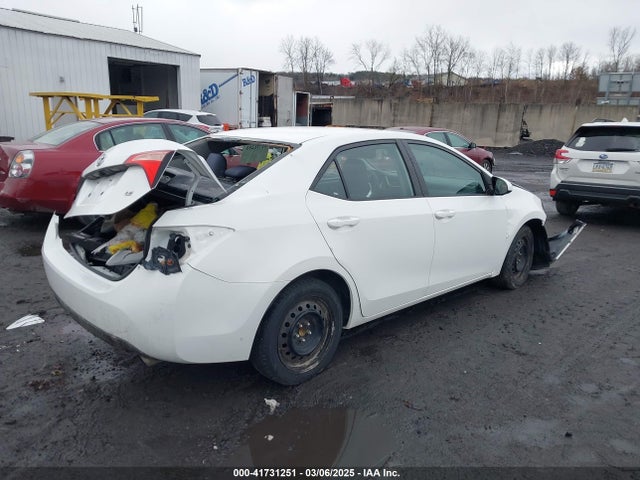 2T1BURHE3KC204852 Toyota COROLLA LE