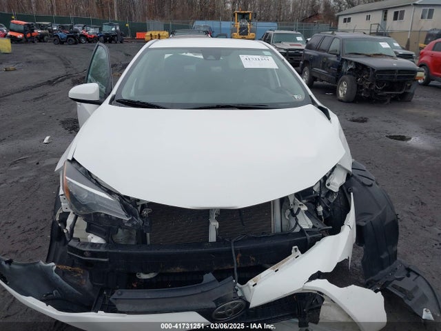 2T1BURHE3KC204852 Toyota COROLLA LE
