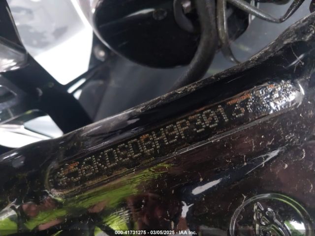 2023 INDIAN MOTORCYCLE CO. SPORT CHIEF 56KDSDBH9P3013712 Photo 9