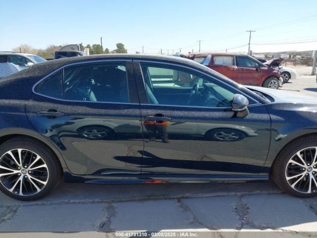 4T1B11HKXKU772384 Toyota CAMRY SE