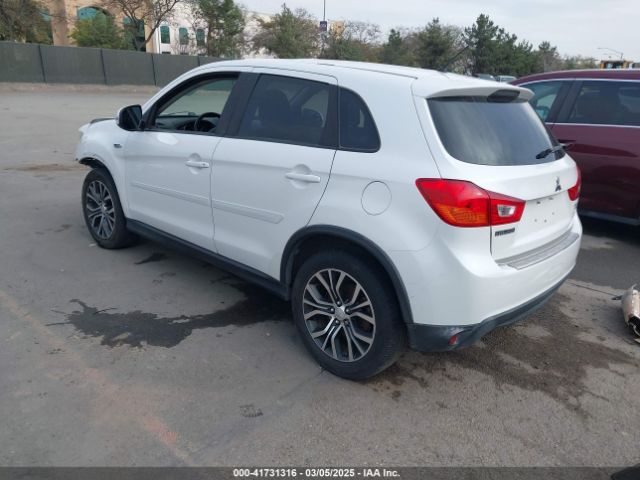 JA4AP3AW3GZ047124 Mitsubishi Outlander Sport 2.4 Es