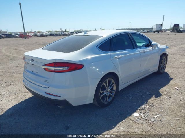 3FA6P0CDXKR138075 Ford FUSION SEL