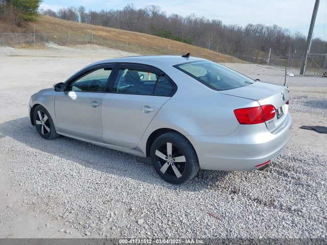 Продаж на аукціоні авто 2011 Volkswagen Jetta 2.0l Tdi, vin: 3VWLL7AJ6BM119172, номер лоту: 41731512