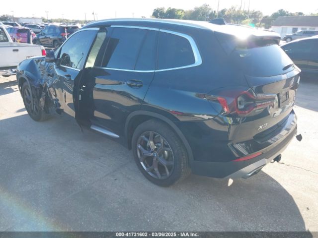 2022 BMW X3 5UX43DP02N9L35963 Photo 2