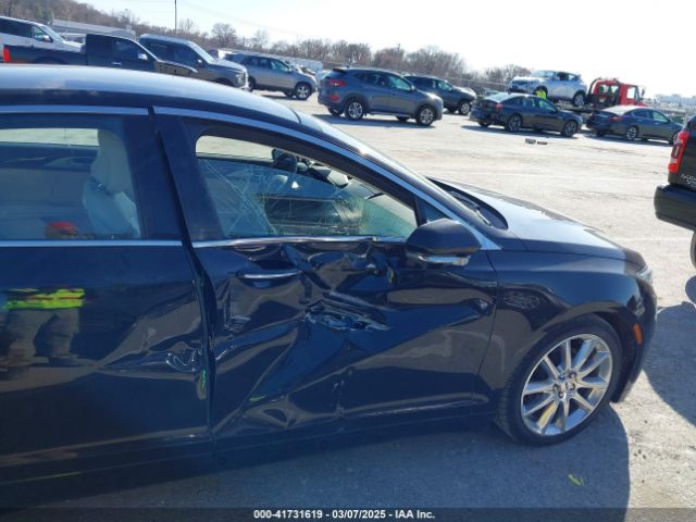 3LN6L2G97GR608878 Lincoln MKZ