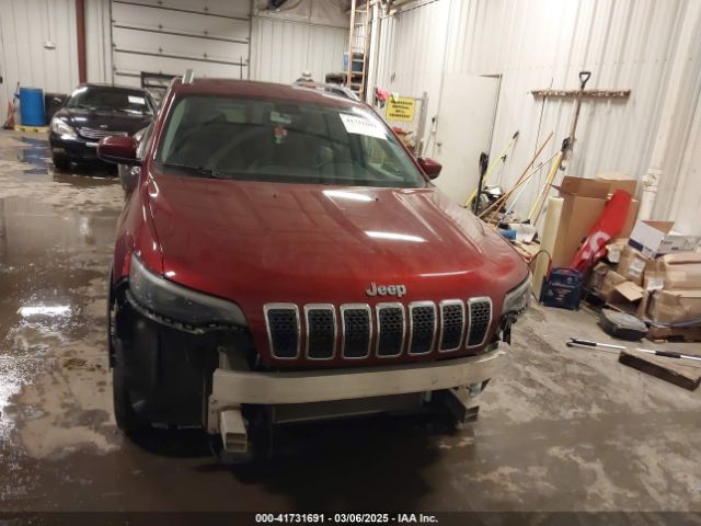 1C4PJMLB2KD198561 Jeep Cherokee Latitude Plus 4x4