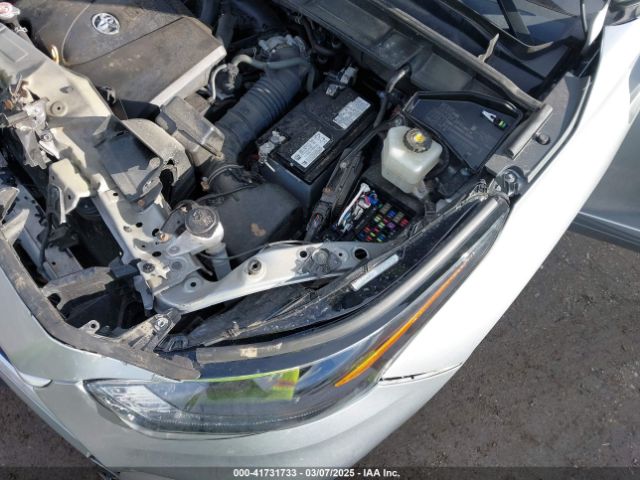 5TDBZRBH7MS073469 Toyota Highlander Le