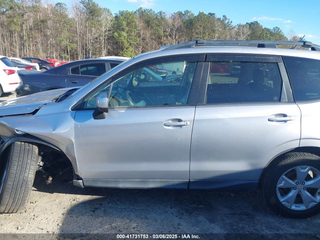 Subaru Forester 2.5i Premium 2015 JF2SJADC1FH827078 Image 14
