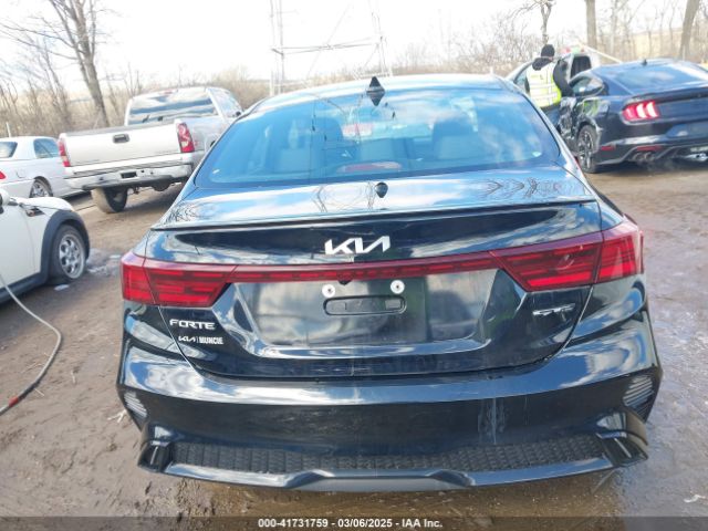 3KPF54AD3PE621447 KIA Forte Gt-line