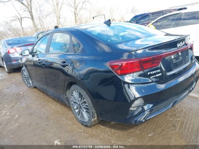 3KPF54AD3PE621447 KIA Forte Gt-line