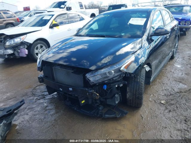 3KPF54AD3PE621447 KIA Forte Gt-line