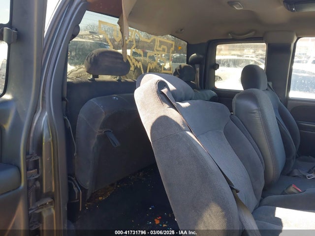 2001 CHEVROLET SILVERADO 1500 2GCEK19T111158582 Photo 7