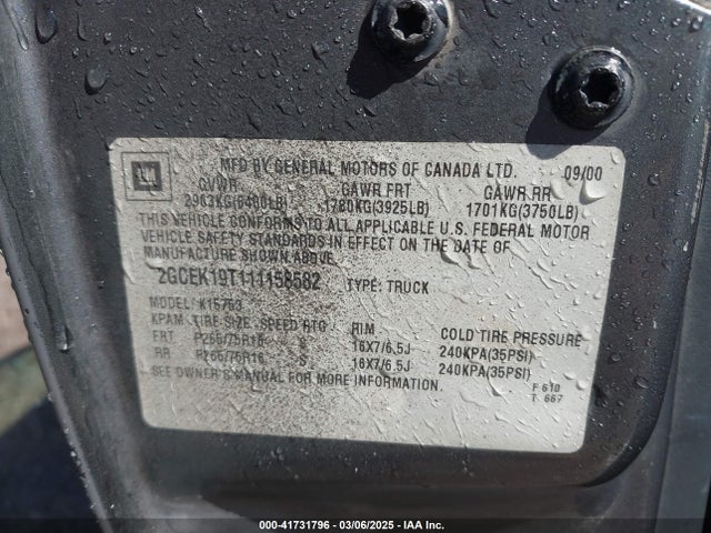 2001 CHEVROLET SILVERADO 1500 2GCEK19T111158582 Photo 8