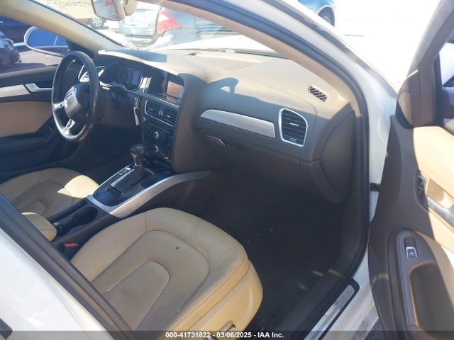 2013 AUDI A4 WAUAFAFL2DN049345 Photo 4