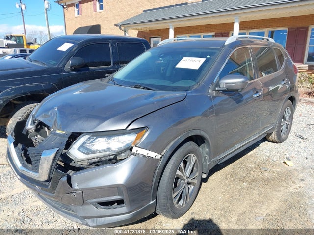 5N1AT2MT0JC806377 Nissan Rogue Sl