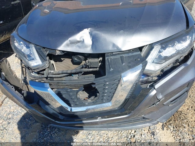 5N1AT2MT0JC806377 Nissan Rogue Sl
